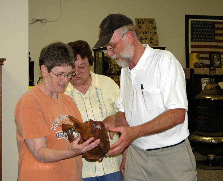Carol Hornbuckle (left), Karen Beecher (middle), David Brenzel (right) at the Greater Shenandoah Historical Society 